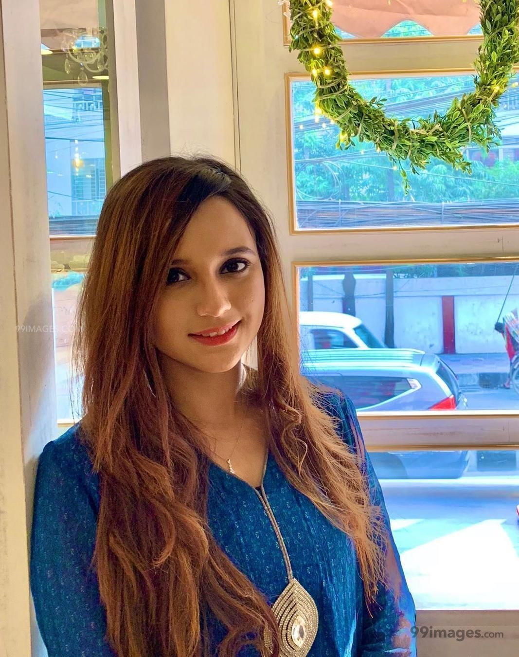 Sabila Nur HD Photo & Wallpaper (1080p) (1067x1350)
