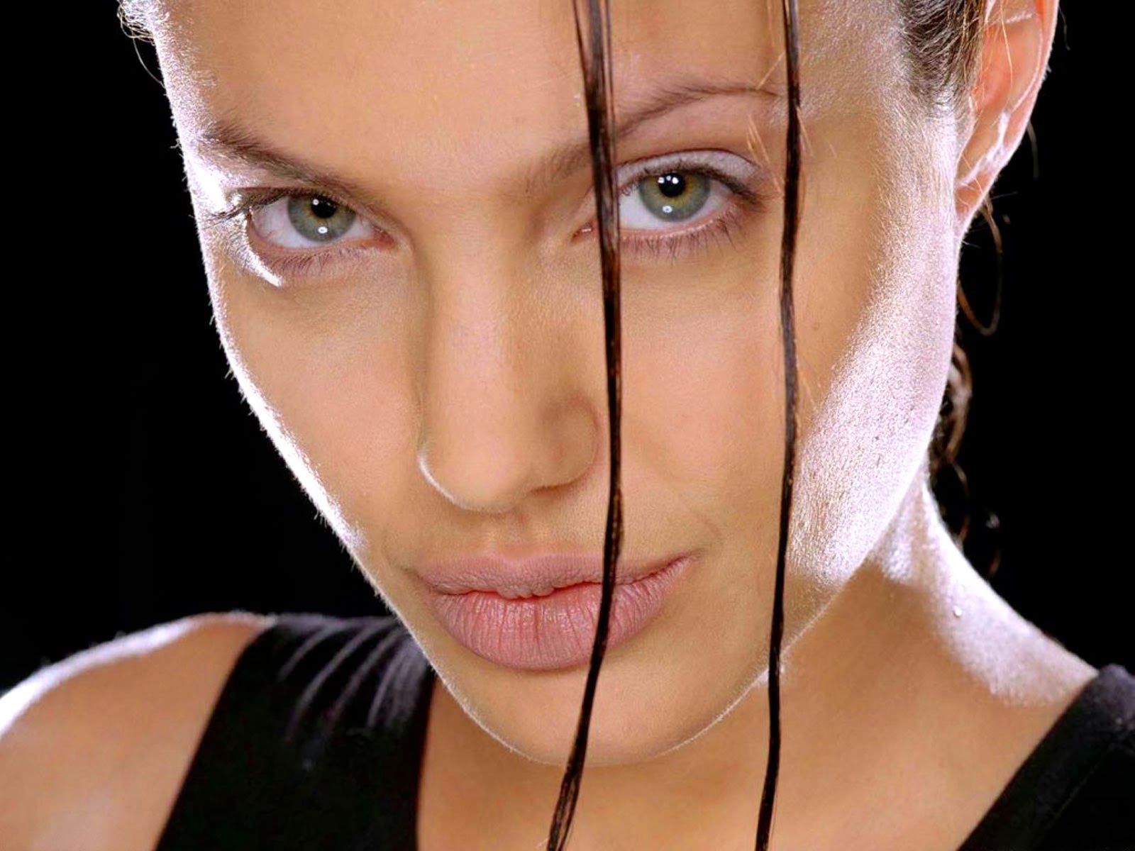 Angelina Jolie Wallpaper HD, imagens Picséis de parede HD Blog. Angelina jolie picture, Lara croft angelina jolie, Angelina jolie