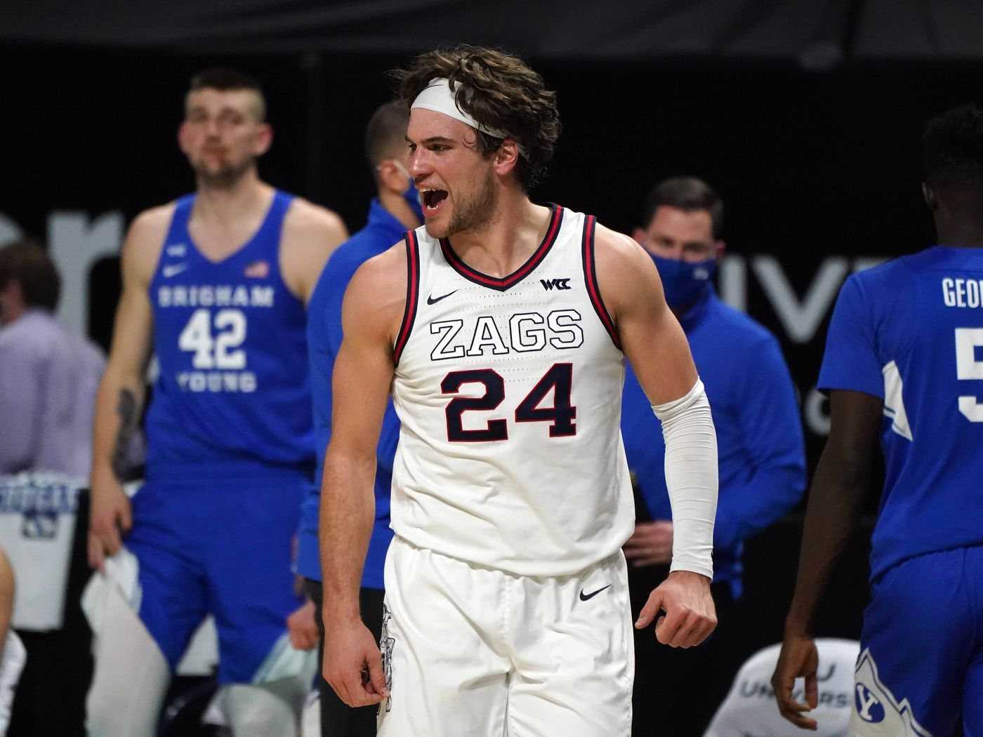 Corey Kispert Named Naismith Player of the Year Finalist Slipper Still Fits