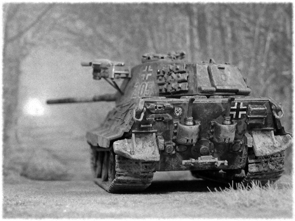 1:72 SdKfz. 191 Kampfpanzer E 50 Ausf. C With X 7 Rotkäpp