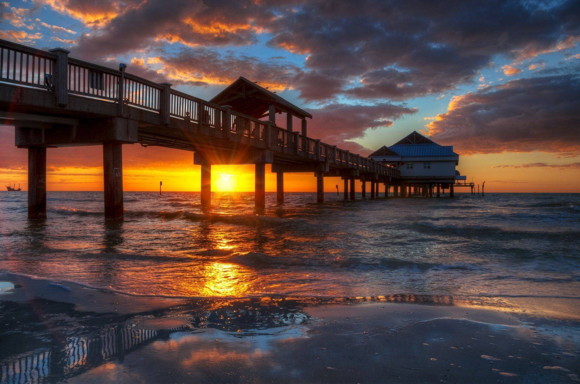 Amazing Clearwater Beach in Florida Sunset Wallpaper HD