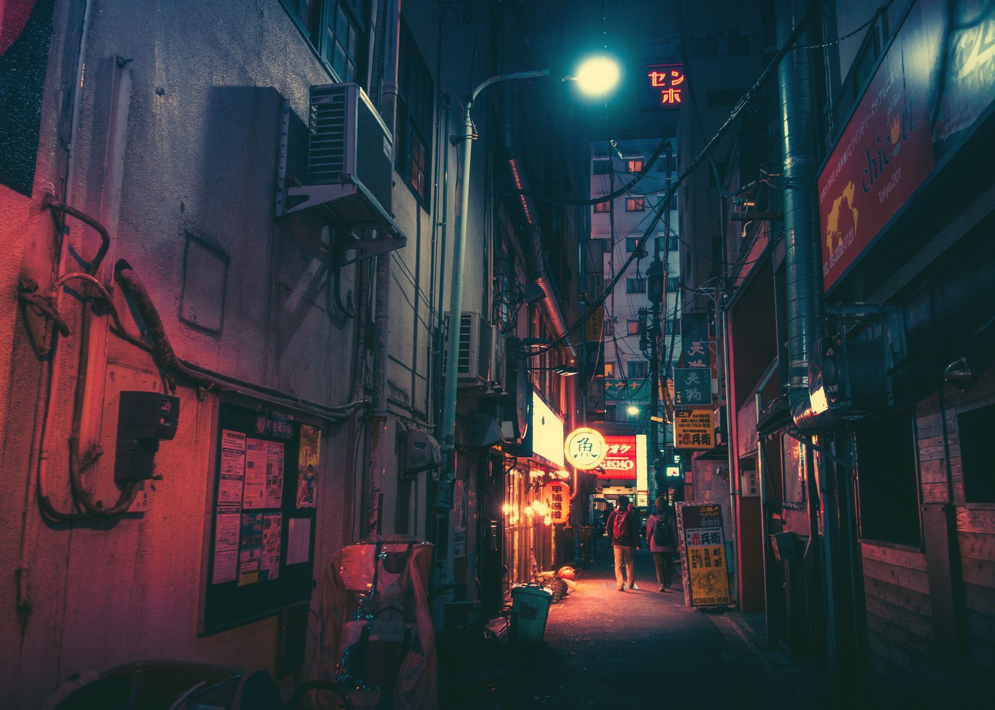 Masashi Wakui. Japan street, Street photography, Neon
