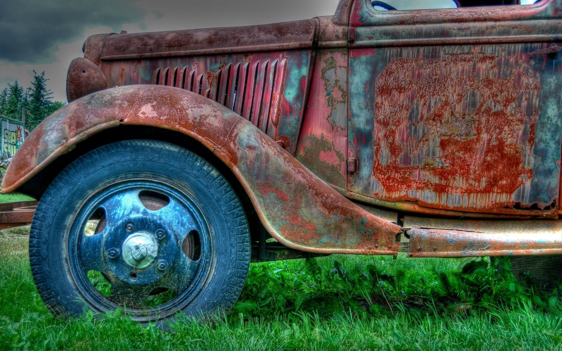 A rusty retro car. Vintage and old retro car phone background image