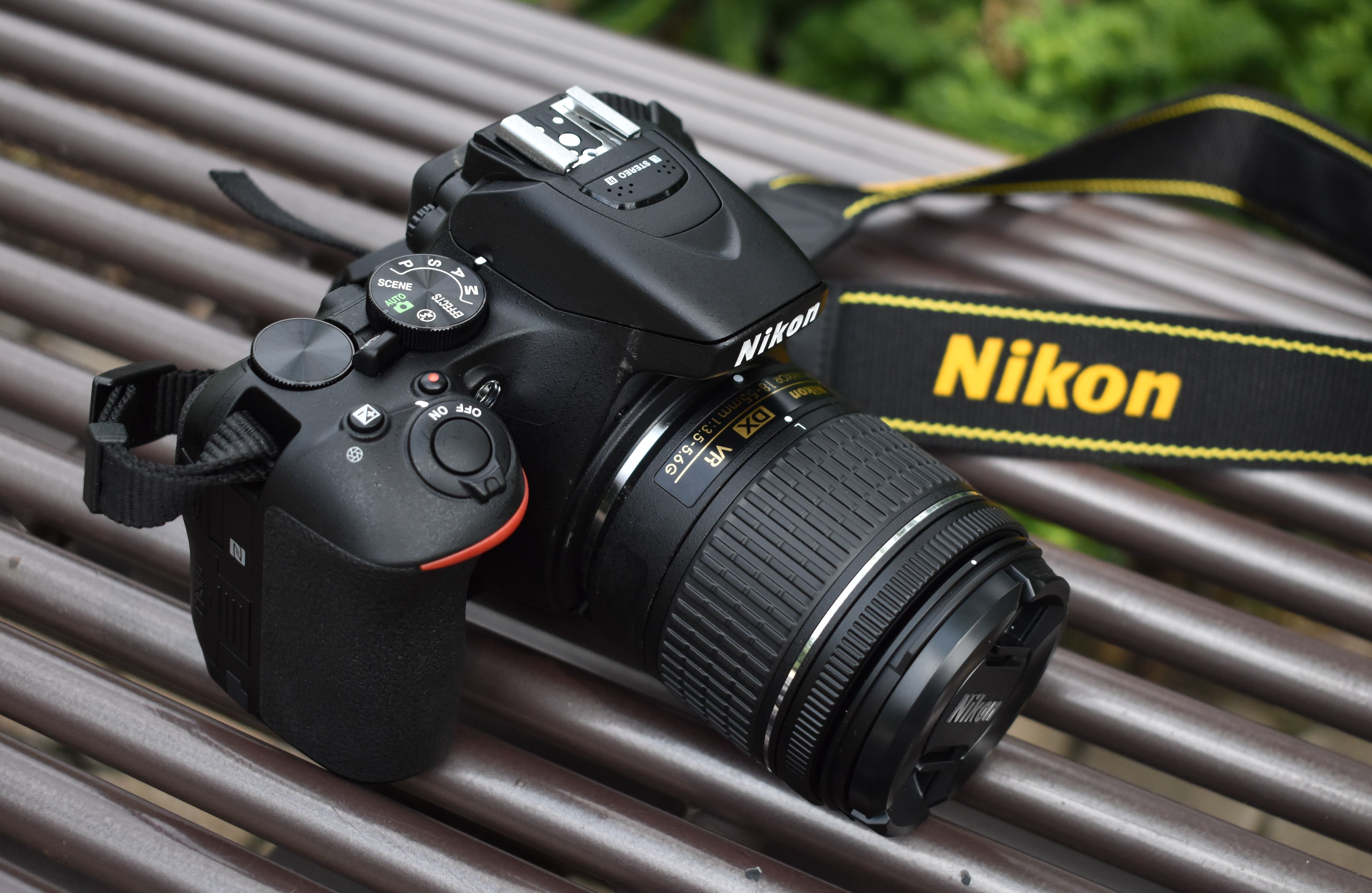 Nikon D5600 Right Side