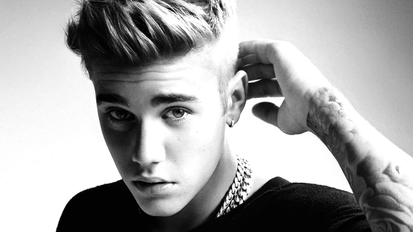 Justin Bieber Black And White HD Wallpaper