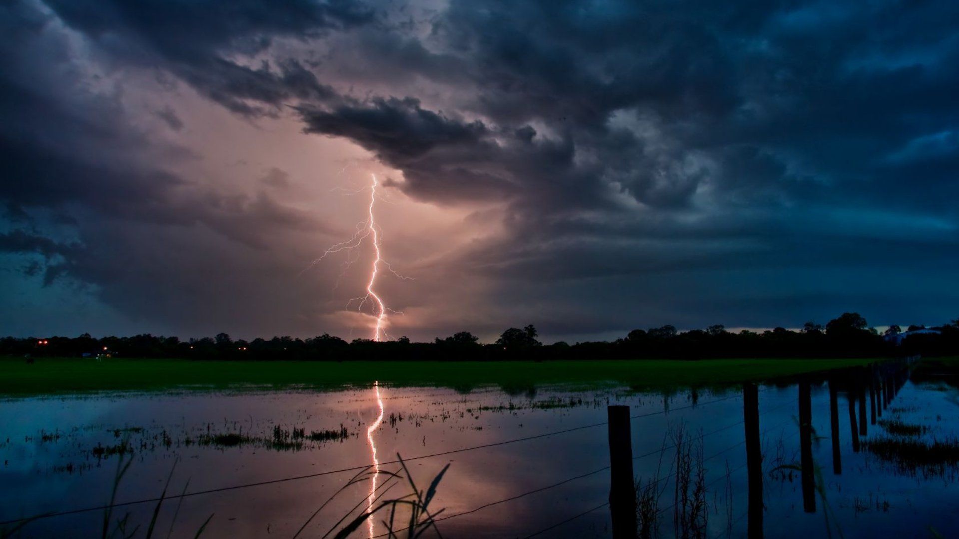 Green Lightning Wallpapers - Wallpaper Cave