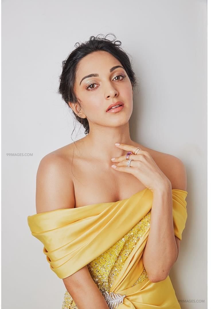Kiara Advani Beautiful HD Photohoot Stills & Mobile Wallpaper HD (1080p) (736x1080)