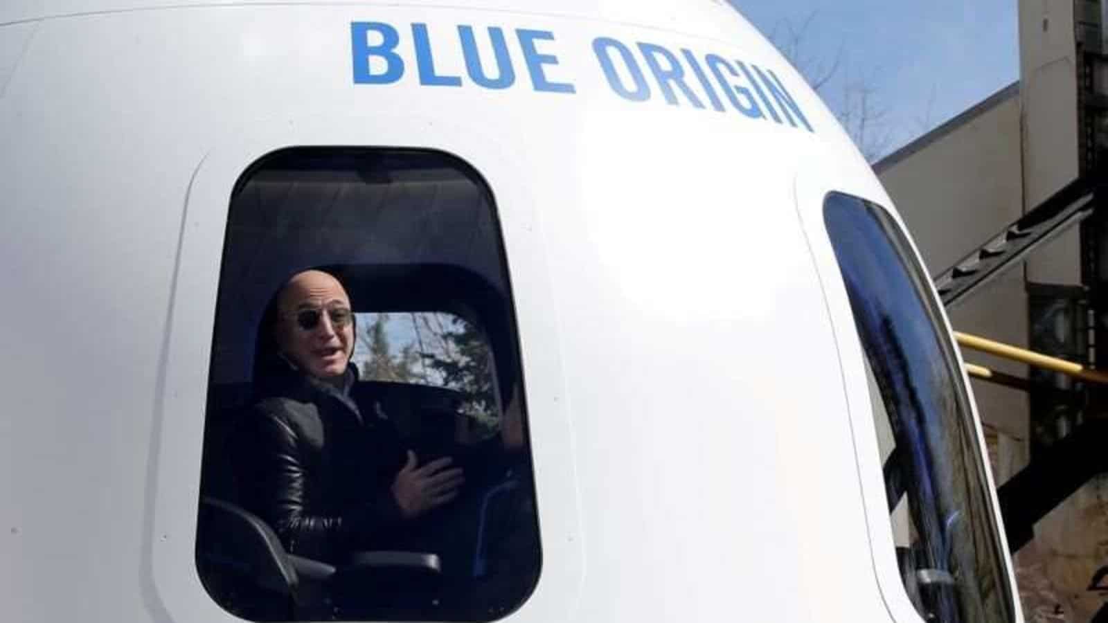 Jeff Bezos, Blue Origin crew set for space debut