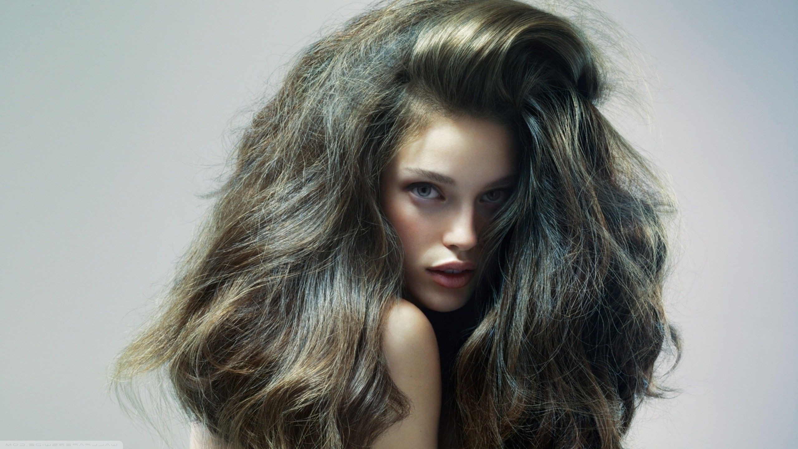 model long hair portrait messy hair women brunette wallpaper