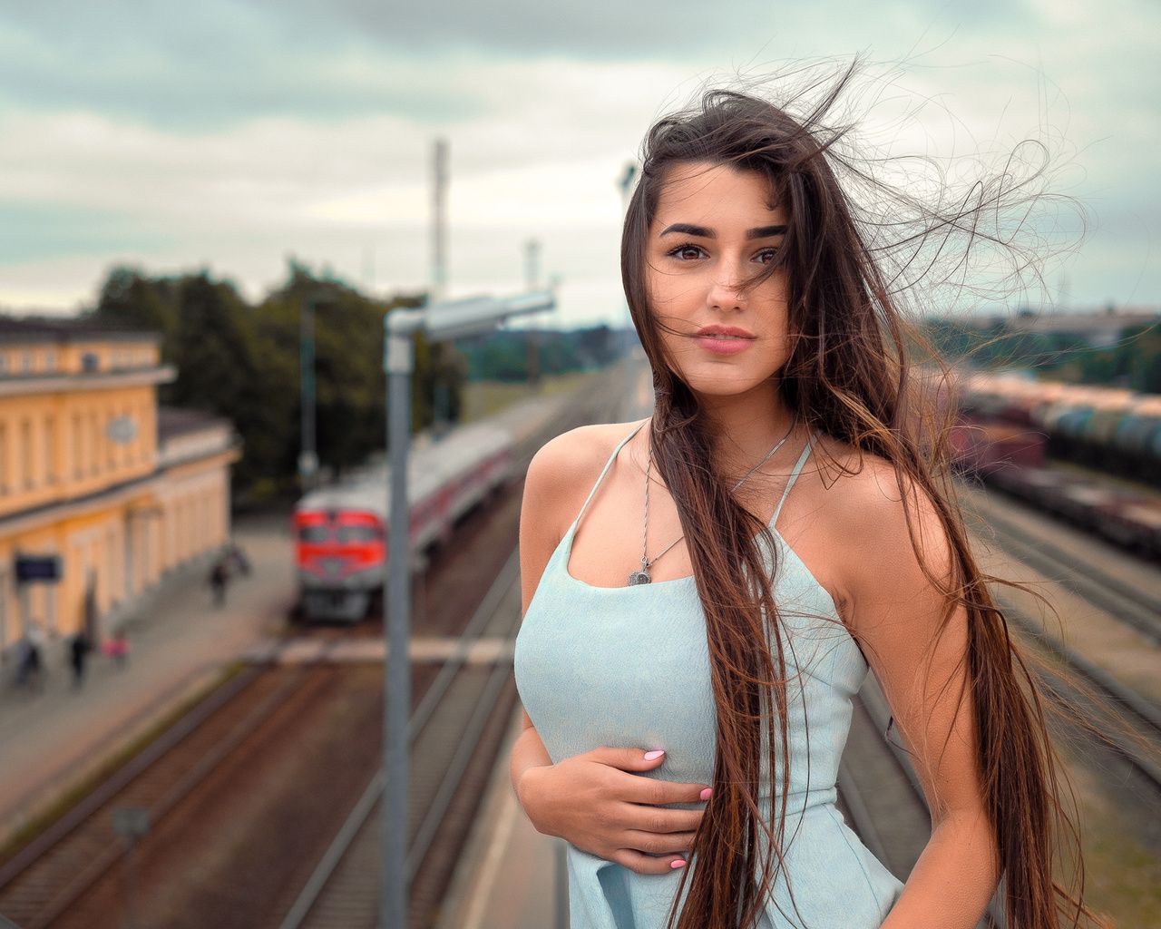 Long Hair Women Outdoors 1280x1024 Resolution HD 4k Wallpaper, Image, Background, Photo and Picture