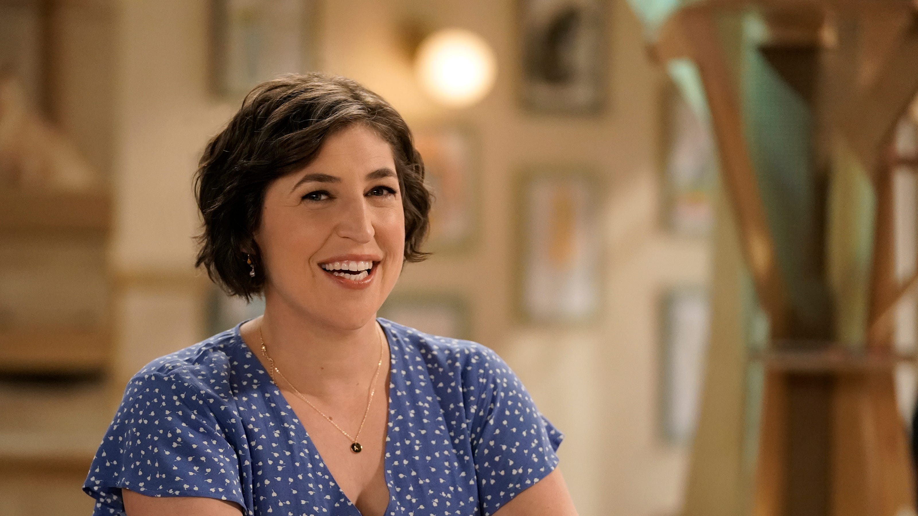 Mayim Bialik Wallpaper