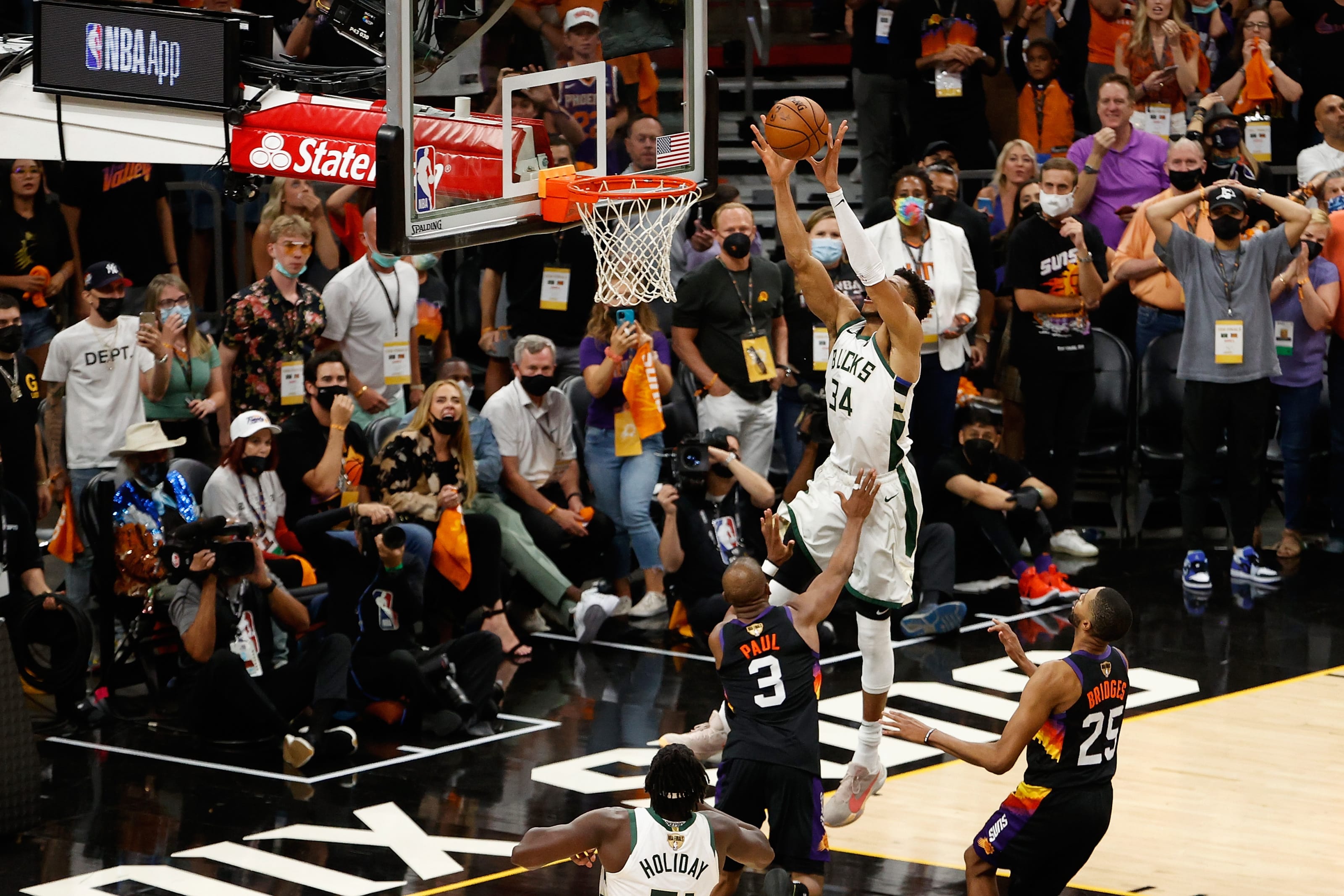 Best Getty Photo of Giannis' dagger dunk in Game 5