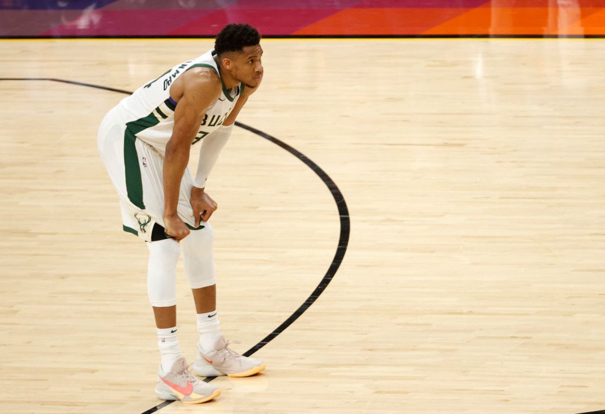 Giannis Antetokounmpo's Monster Game Was Wasted in Game 2