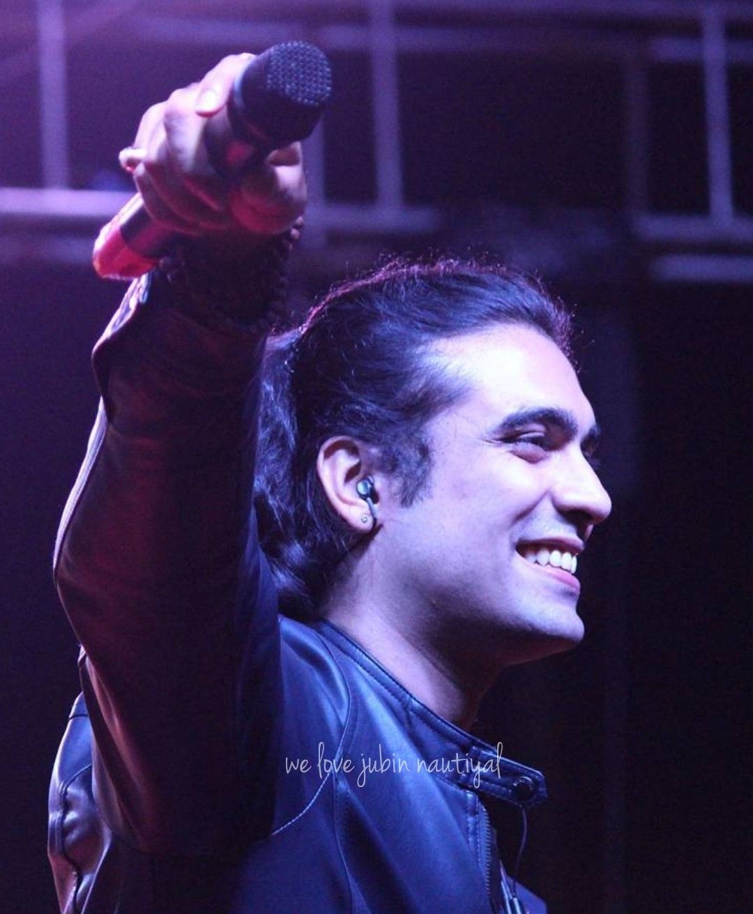 Jubin Nautiyal Bollywood singer and musician. Cute couple image, Singer, Love wallpaper romantic