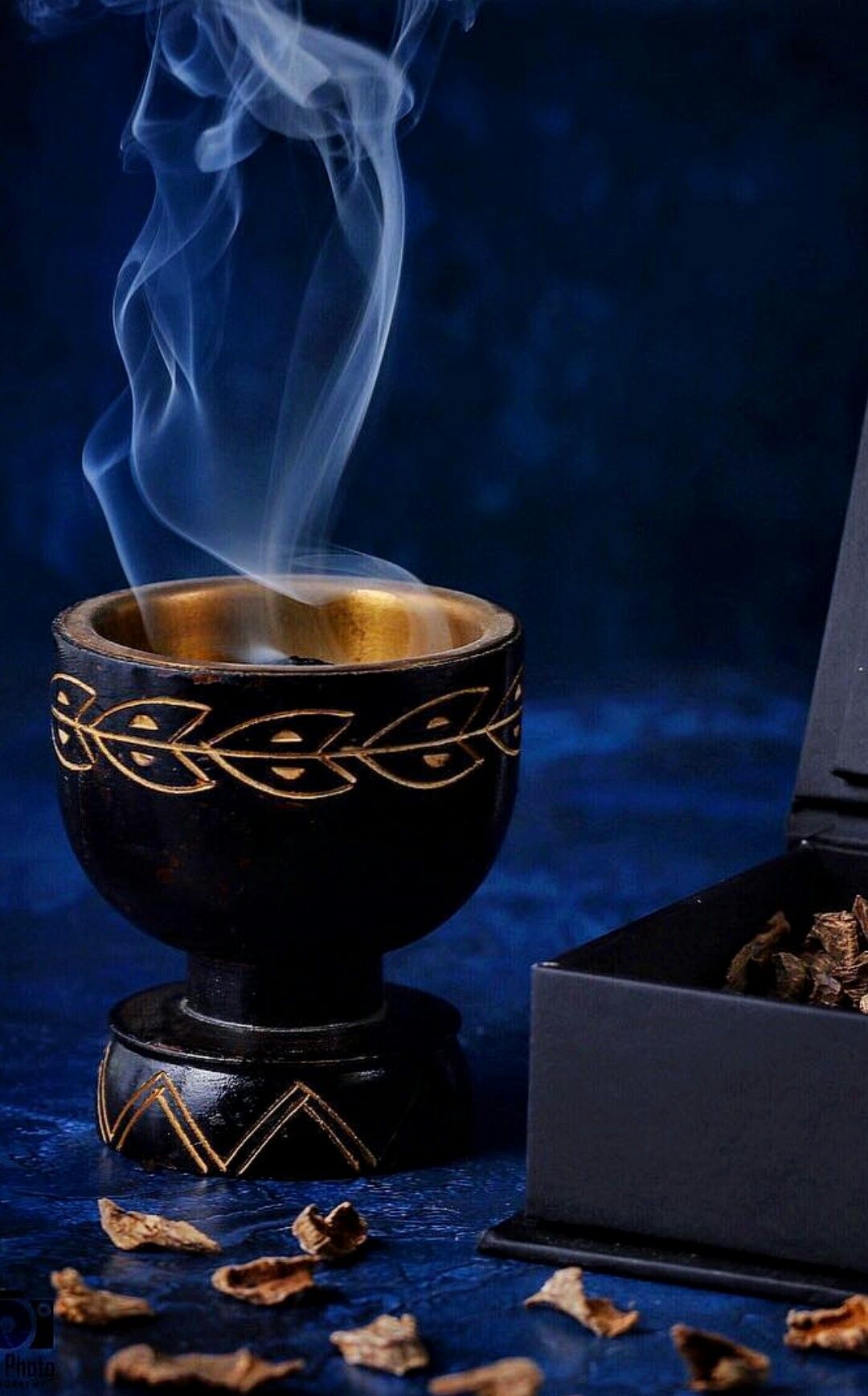 ИСЛАМ. Incense photography, Arabian decor, Oud perfume