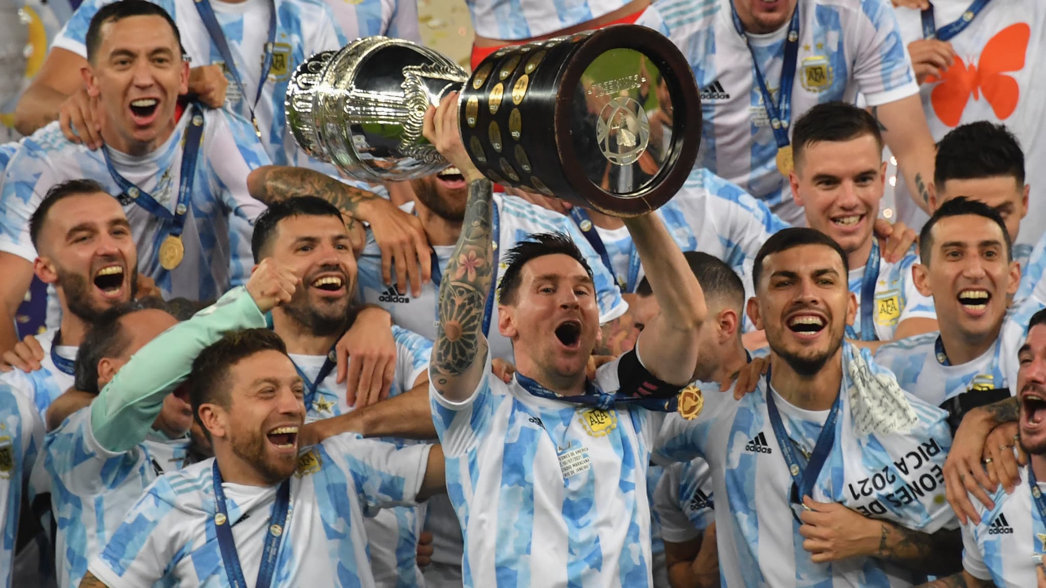 Argentina Brazil: Di Maria Offers The Copa America To Messi, Neymar In Tears Indian Paper