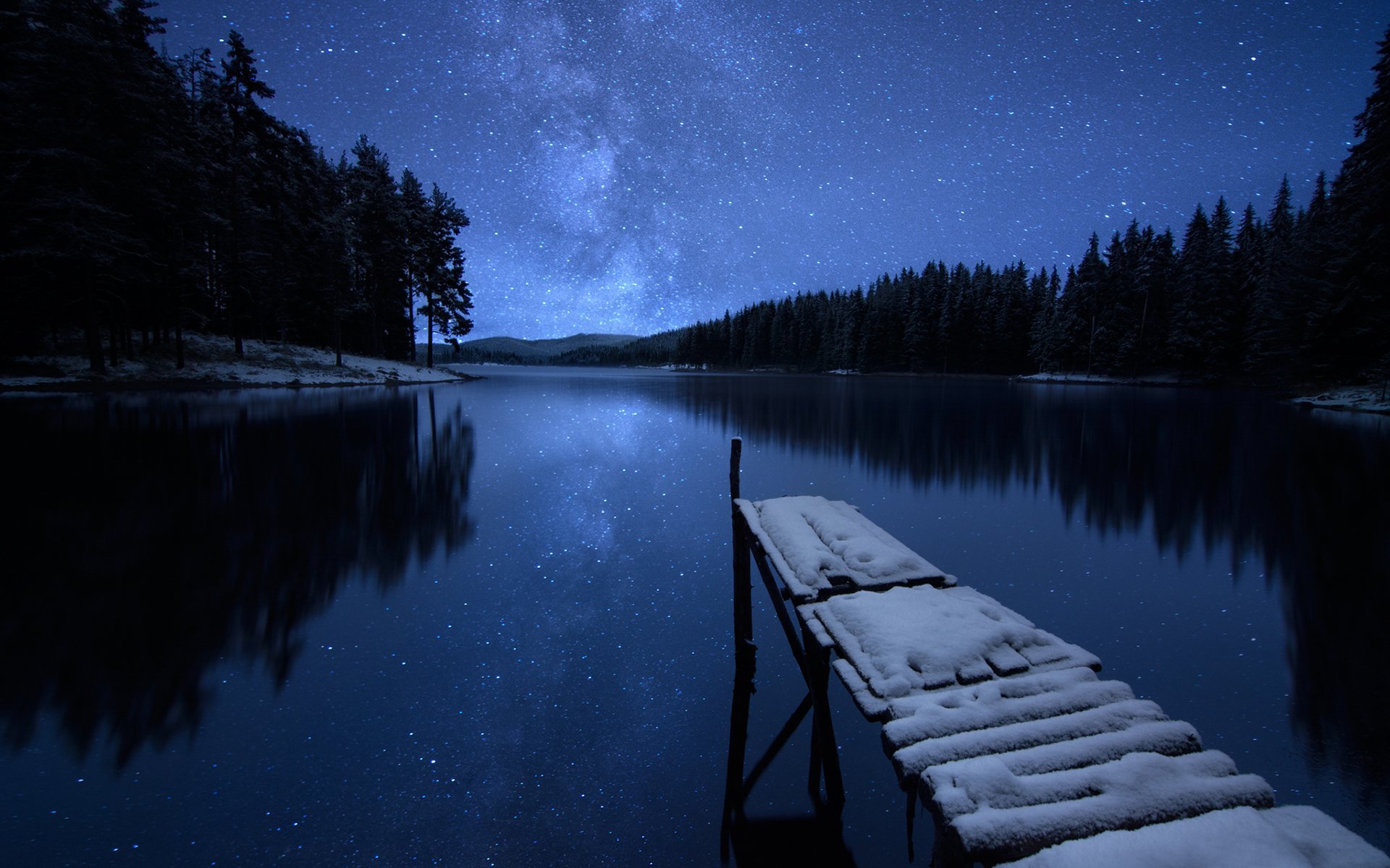 Dock on the Lake on Starry Winter Night HD Wallpaper