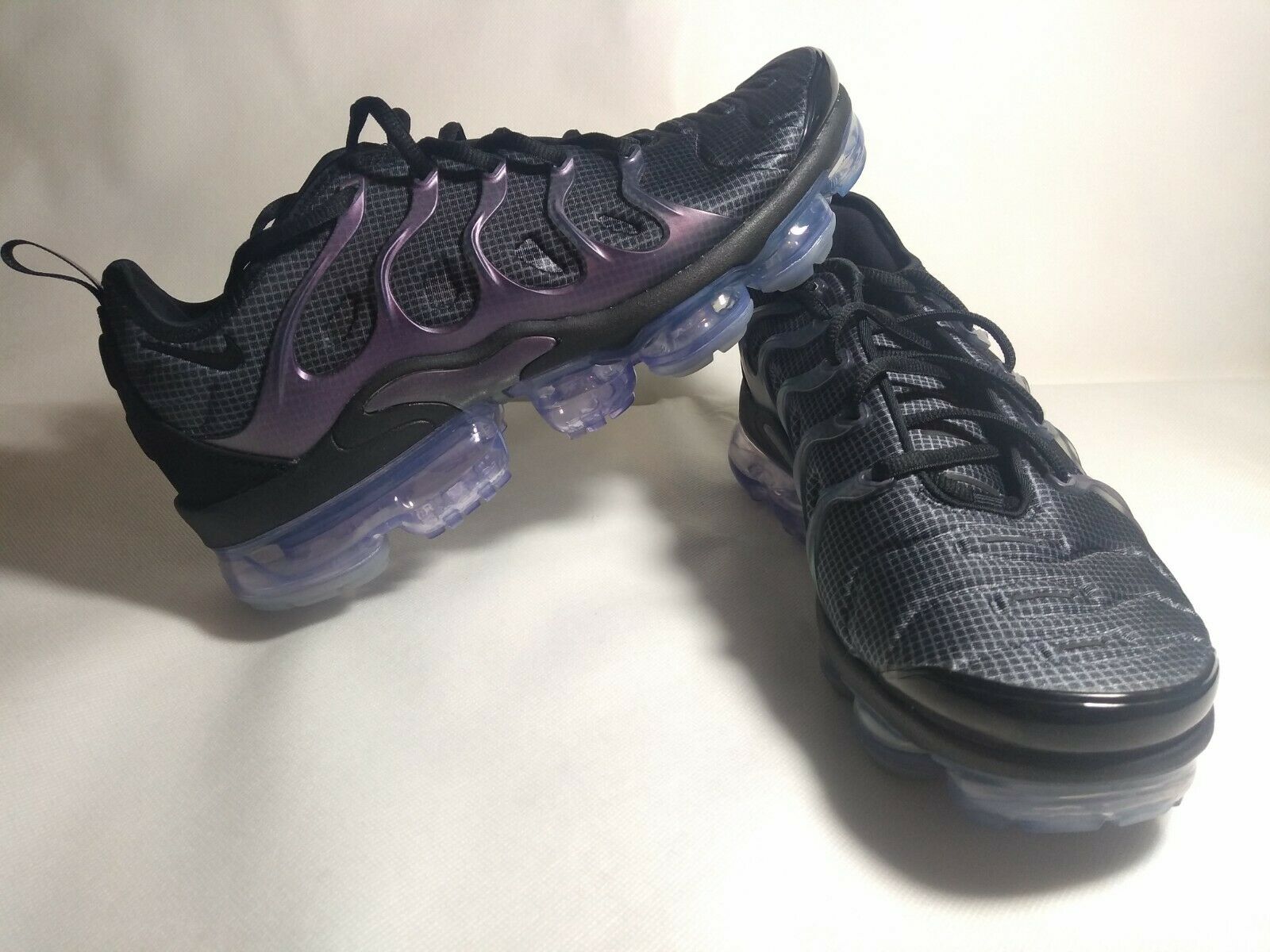 vapormax plus drawing