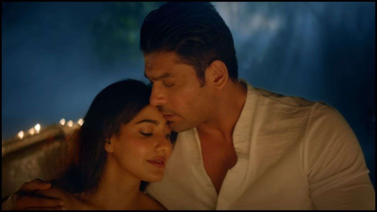 Dil Ko Karaar Aaya': Sidharth Shukla, Neha Sharma are picture perfect in each frame