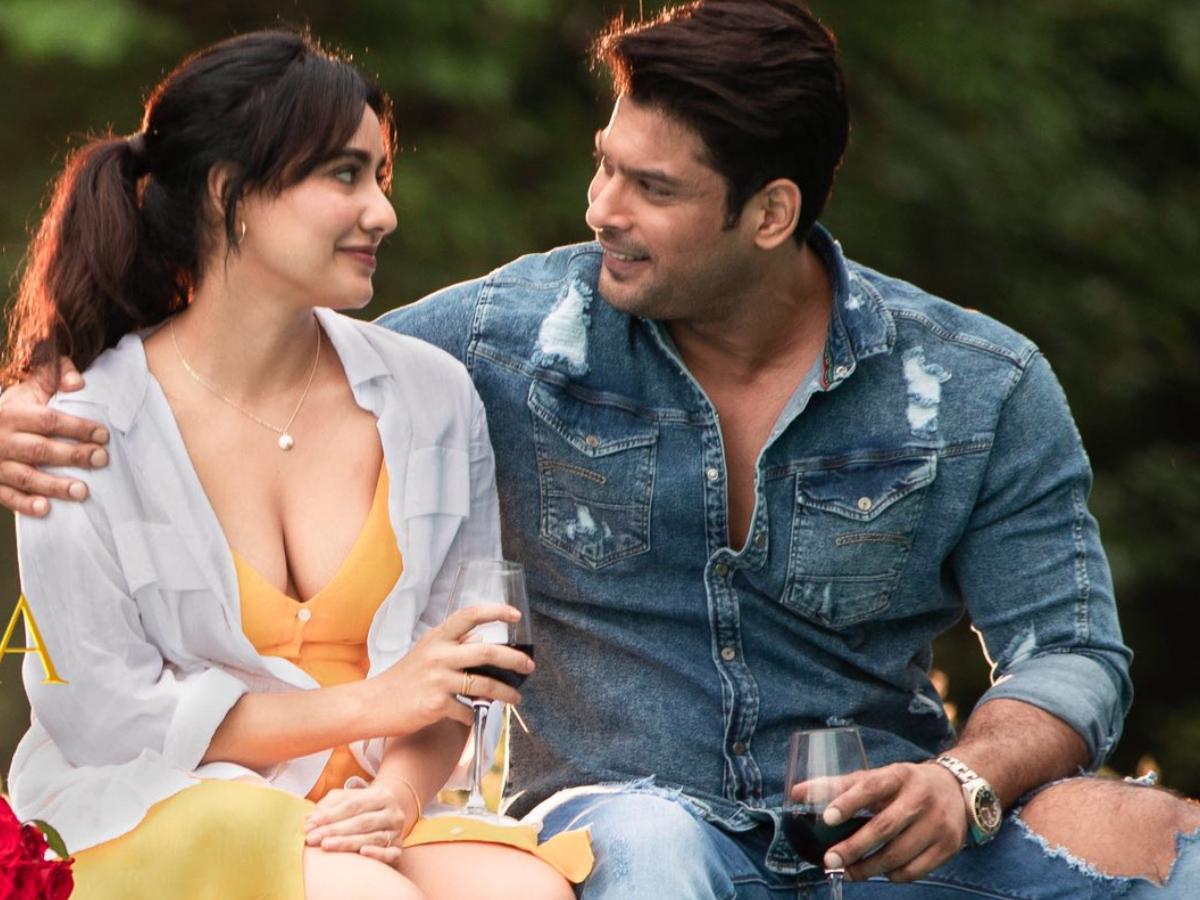 Sidharth Shukla shares an enchanting poster of Dil Ko Karaar Aaya with Neha Sharma ahead of the song's release