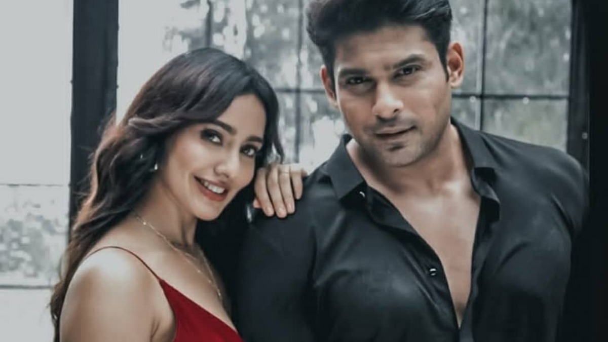 Bigg Boss 14: Neha Sharma, Sidharth Shukla's Dil Ko Karaar Aaya Co Star, To Participate In Salman Khan's Show?