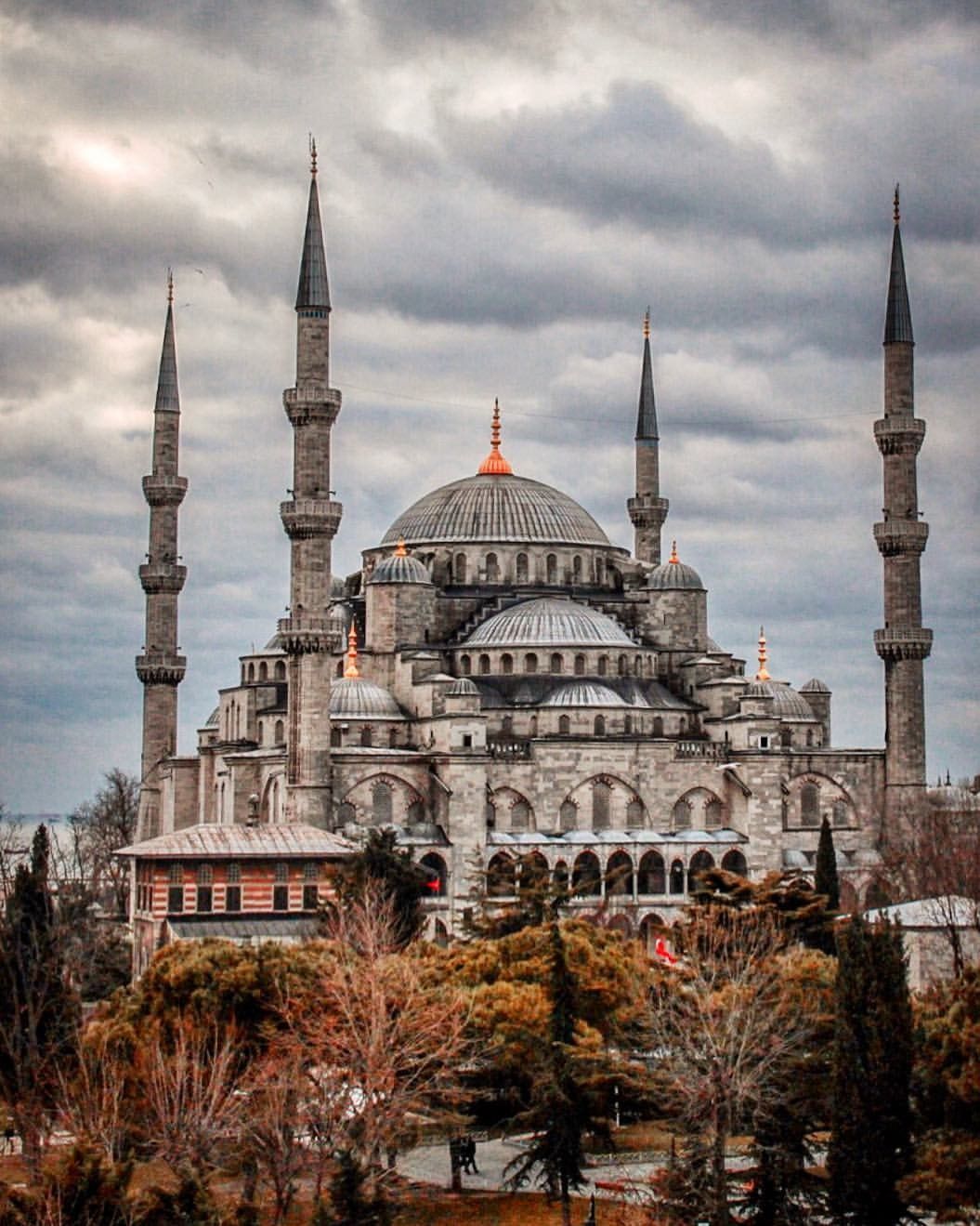 Sultan Ahmed (Blue Mosque), Istanbul, Turkey. Blue mosque istanbul, Blue mosque, Blue mosque istanbul wallpaper