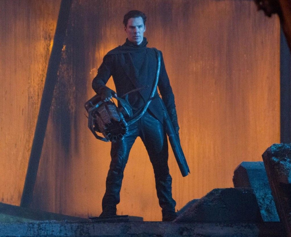 Benedict as Khan. Star trek into darkness, Star trek characters, Khan noonien singh