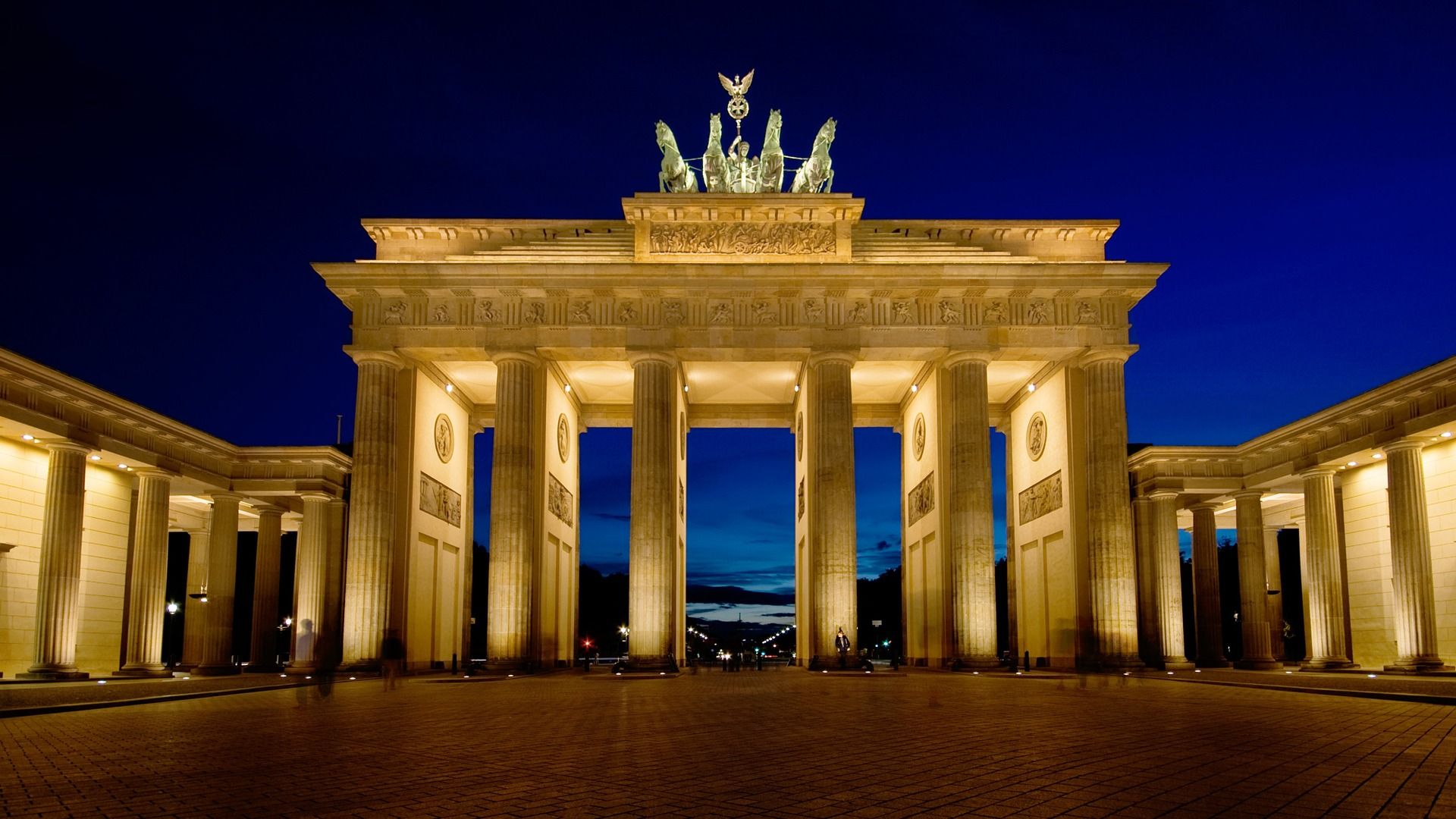 Brandenburg Gate HD 1080p Wallpaper Download. Brandenburg gate, Berlin germany, Germany