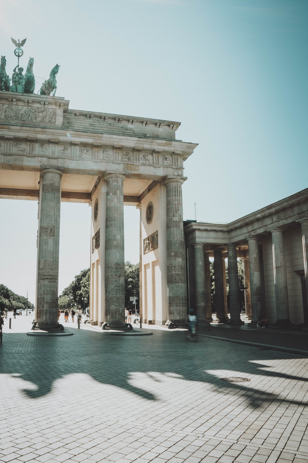 Brandenburger Tor Picture. Download Free Image