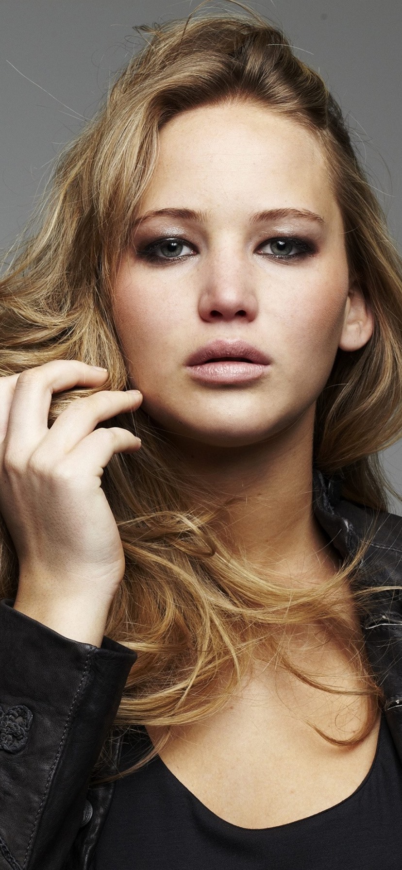 Jennifer Lawrence 24 828x1792 IPhone 11 XR Wallpaper, Background, Picture, Image