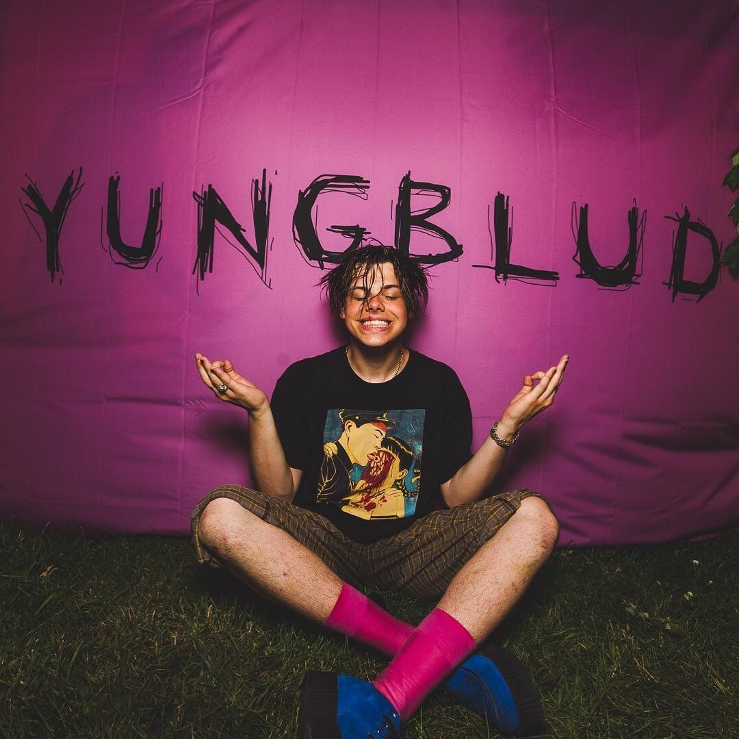 Lock Screen Wallpaper Yungblud Wallpaper iPhone