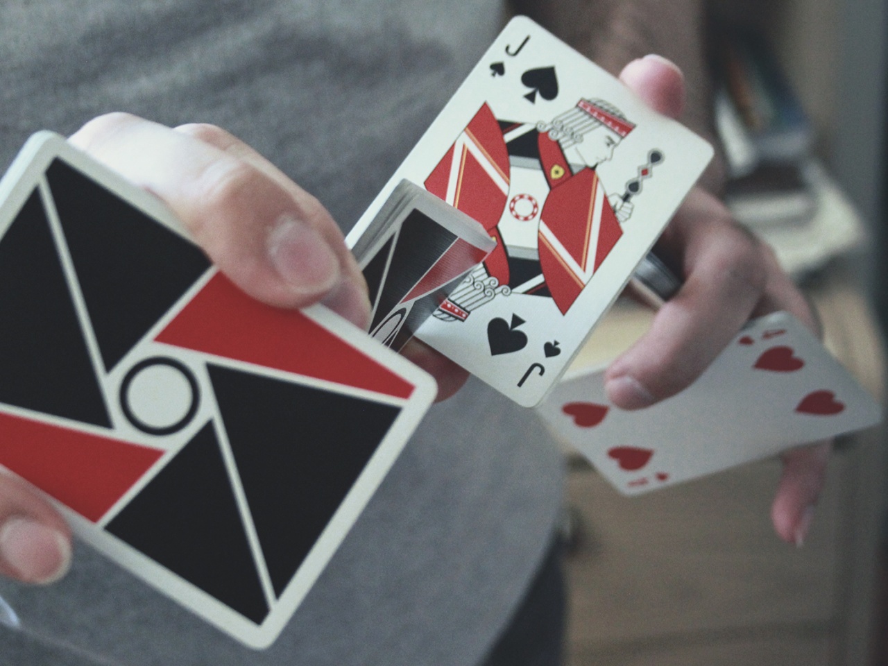 Cardistry desktop PC and Mac wallpaper