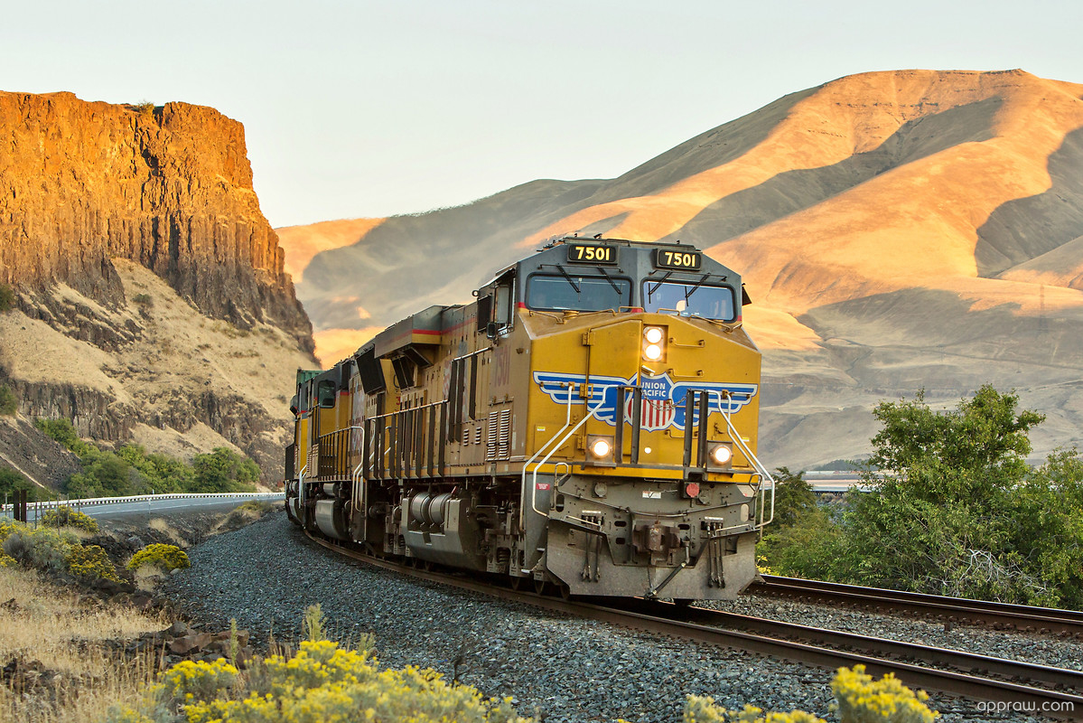 Union Pacific Phone Background