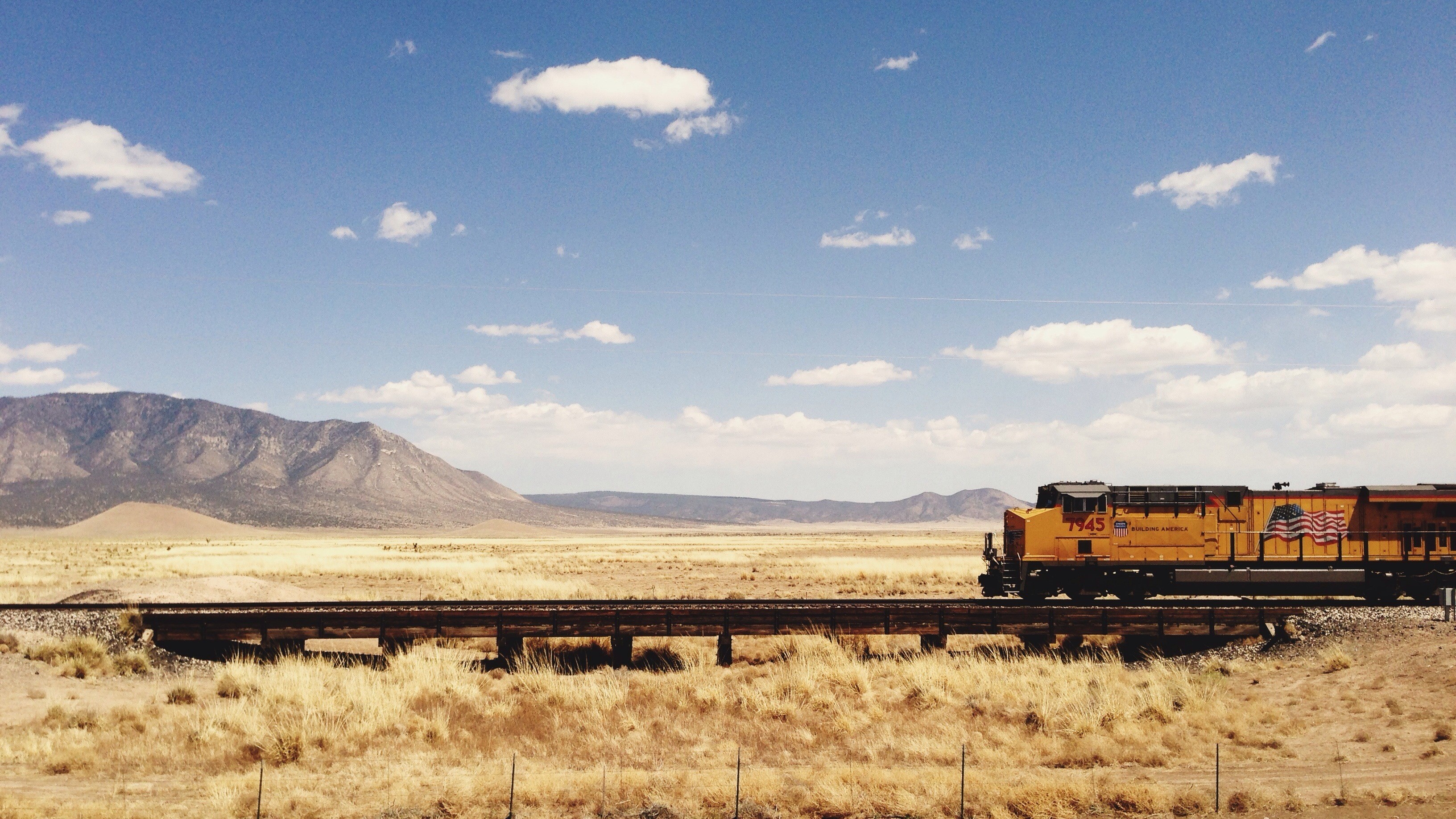 Download Wallpaper field train new mexico union pacific sky, 3264x Union Pacific Train (up 7945) in Carrizozo, New Mexico