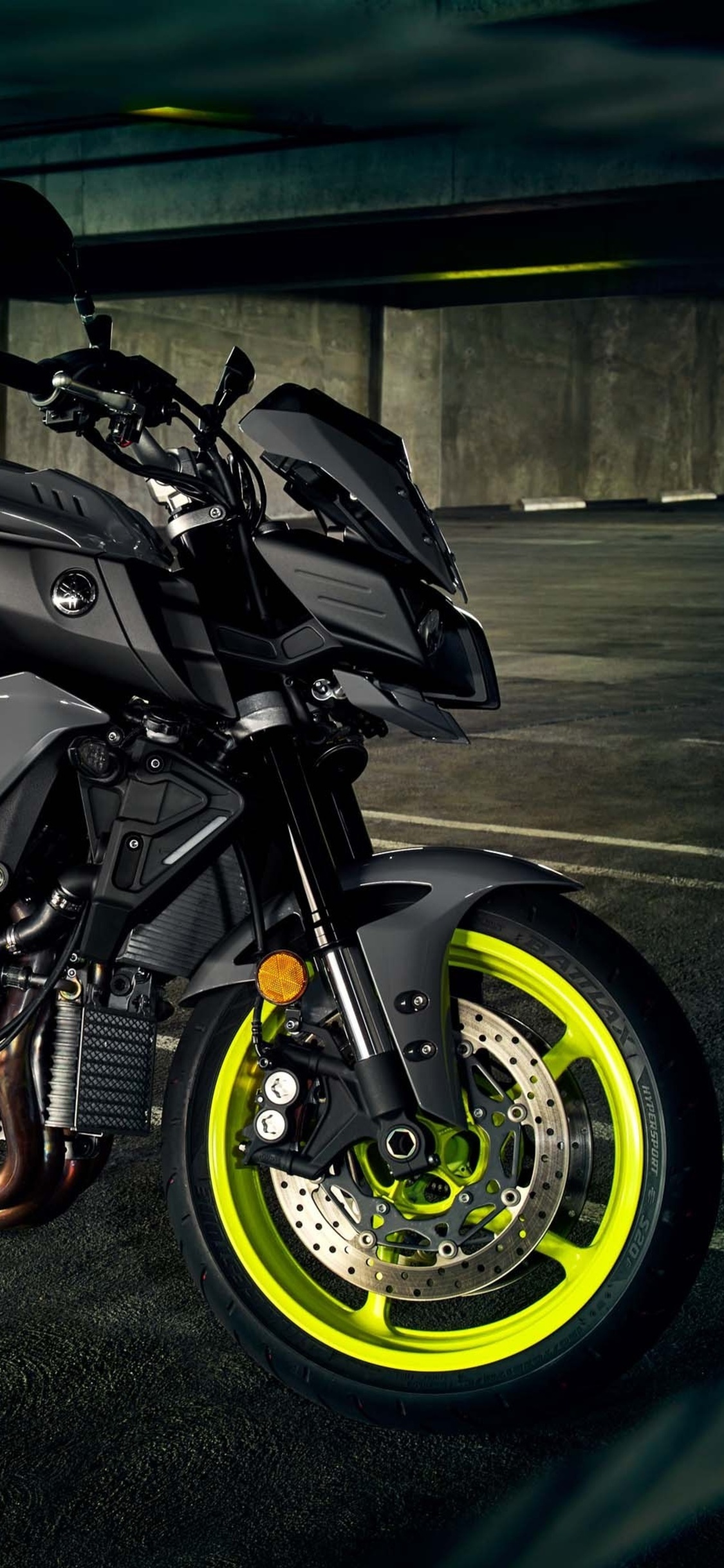 Yamaha FZ 10 iPhone XS, iPhone