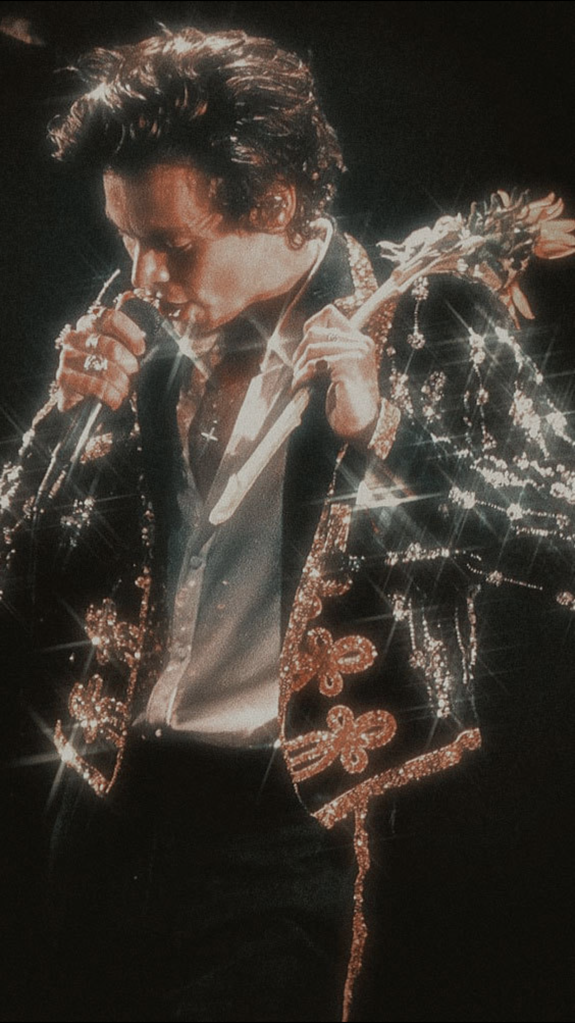 iPhone Aesthetic Wallpaper Harry Styles