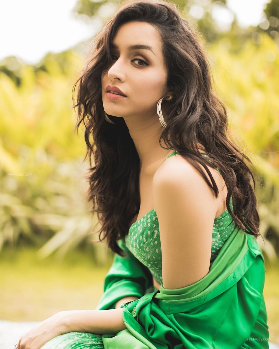 Shraddha Kapoor Beautiful HD Photo & Mobile Wallpaper HD (Android IPhone) (1080p) #shraddhakapoo. Bollywood Girls, Bollywood Fashion, Bollywood Actress