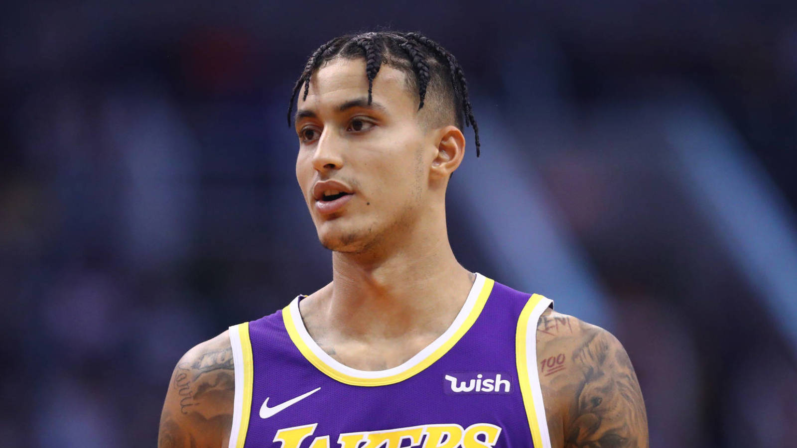 Watch: Lakers roast Kyle Kuzma for wild Christmas outfit and haircut