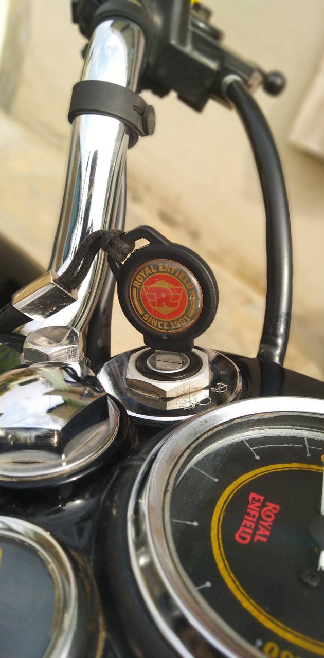 royal enfield key wallpaper