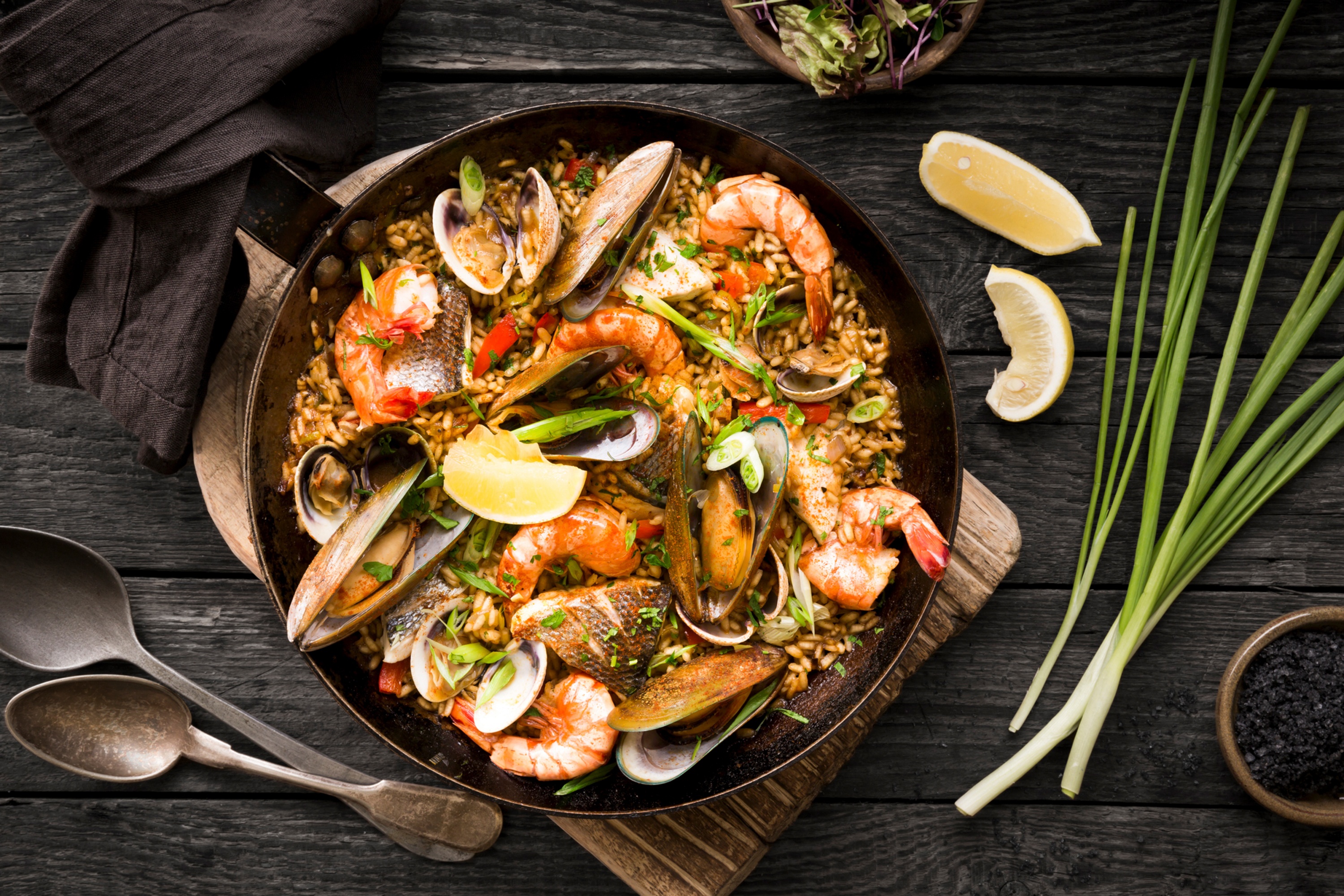 Seafood Paella HD Wallpaper