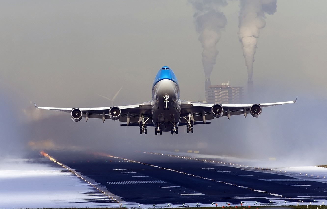 Wallpaper aviation, the plane, runway, landing, passenger liner, boeing Dutch Airline image for desktop, section авиация
