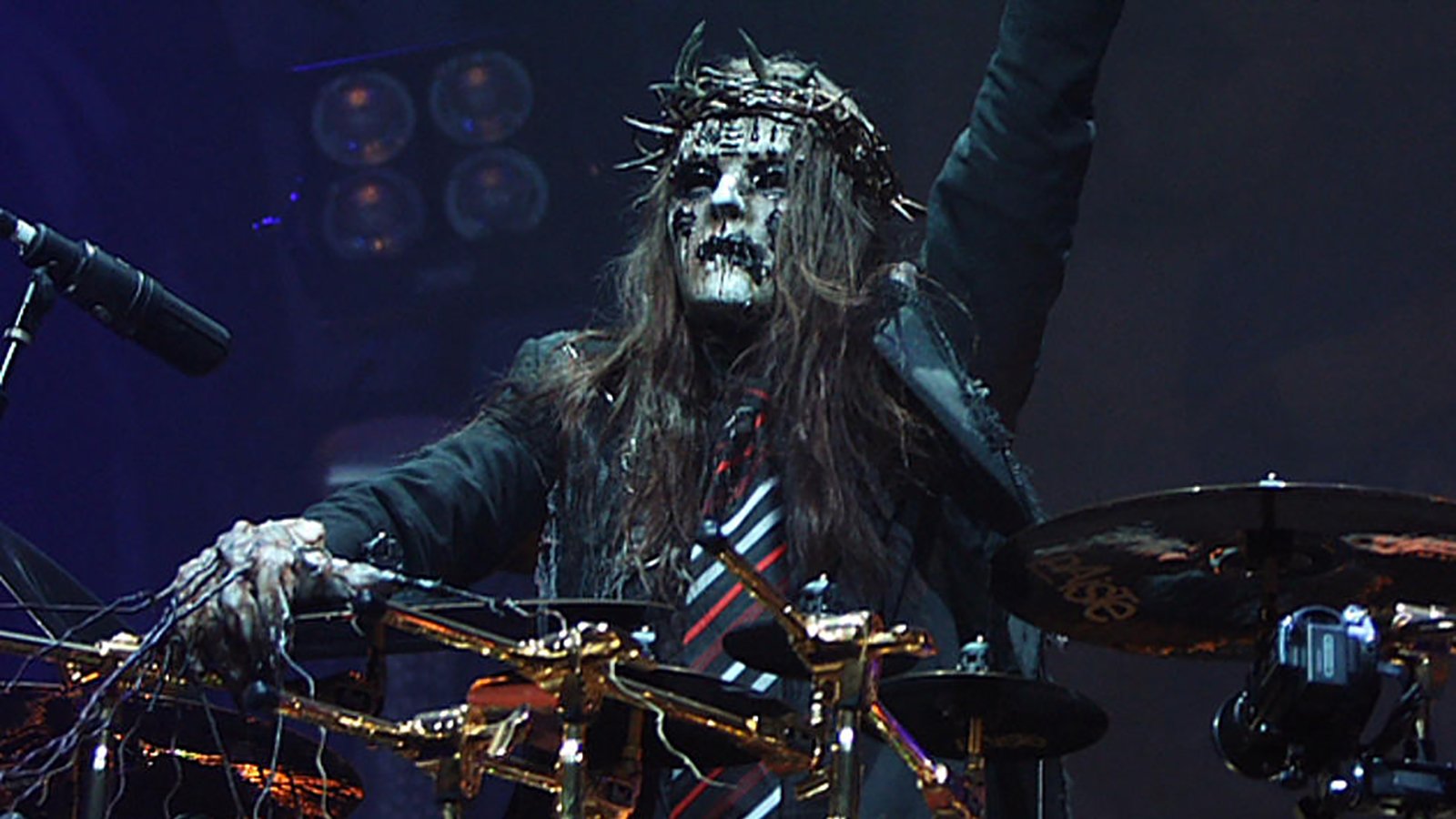 Times Joey Jordison Proved He's More Than Just A Drummer. Articles Ultimate Guitar.Com