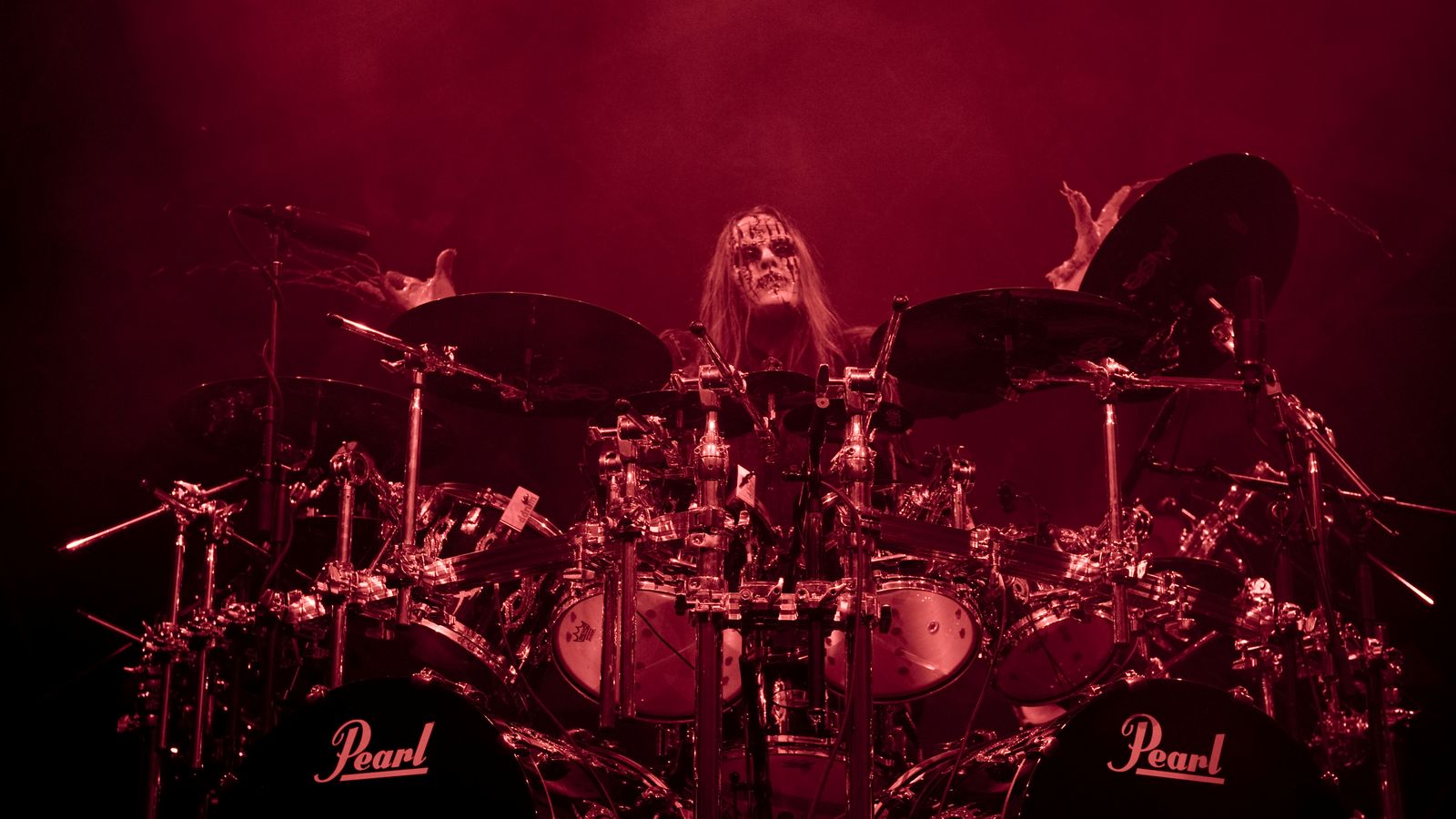 Former Slipknot drummer Joey Jordison dies aged 46. Ents & Arts News