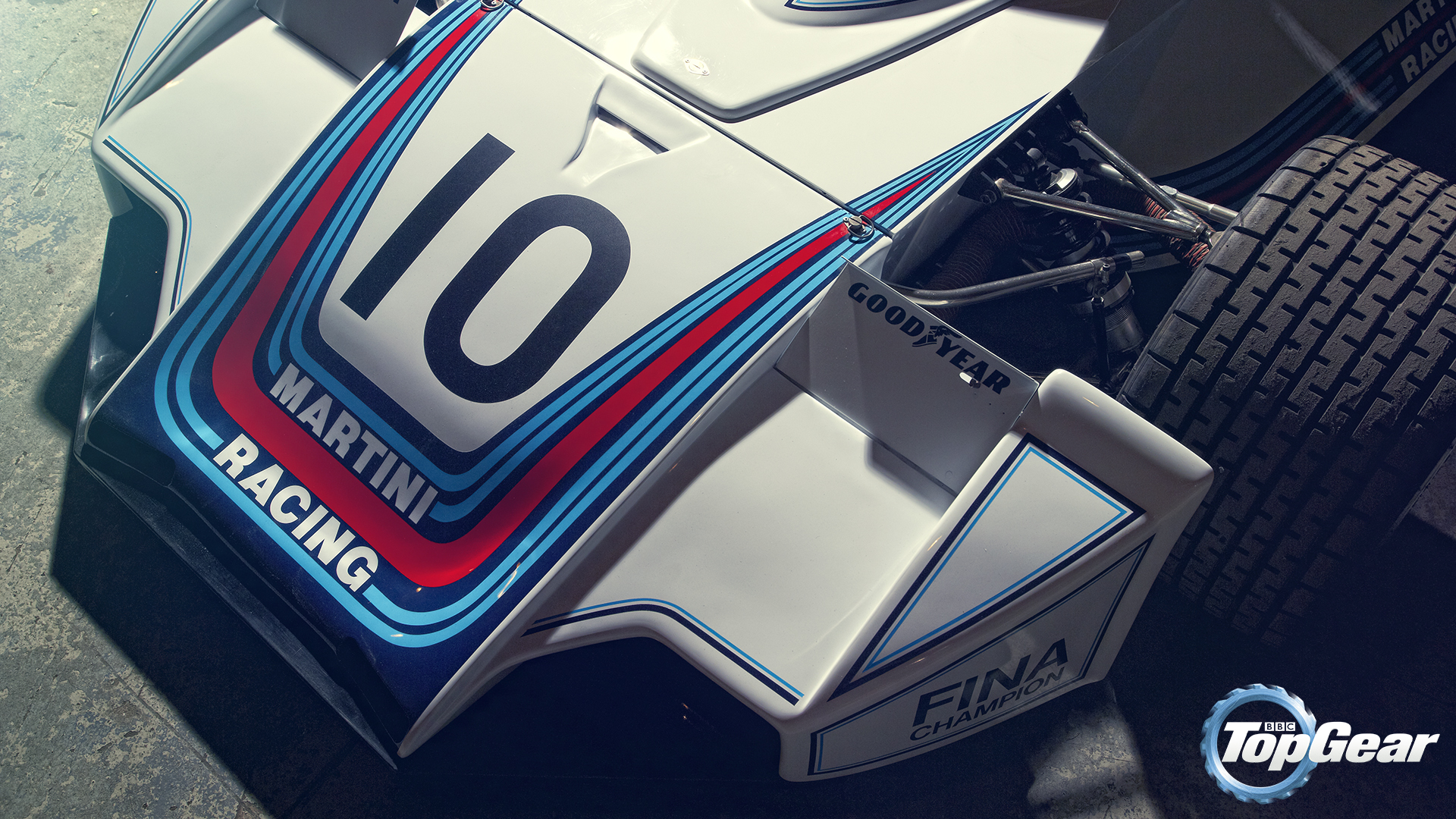 Exclusive wallpaper: Martini race cars