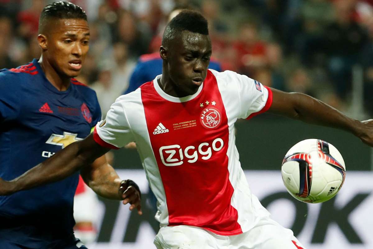 Who Is Tottenham's Davinson Sanchez? The Ex Ajax Gem Signed For A Club Record €40 Million