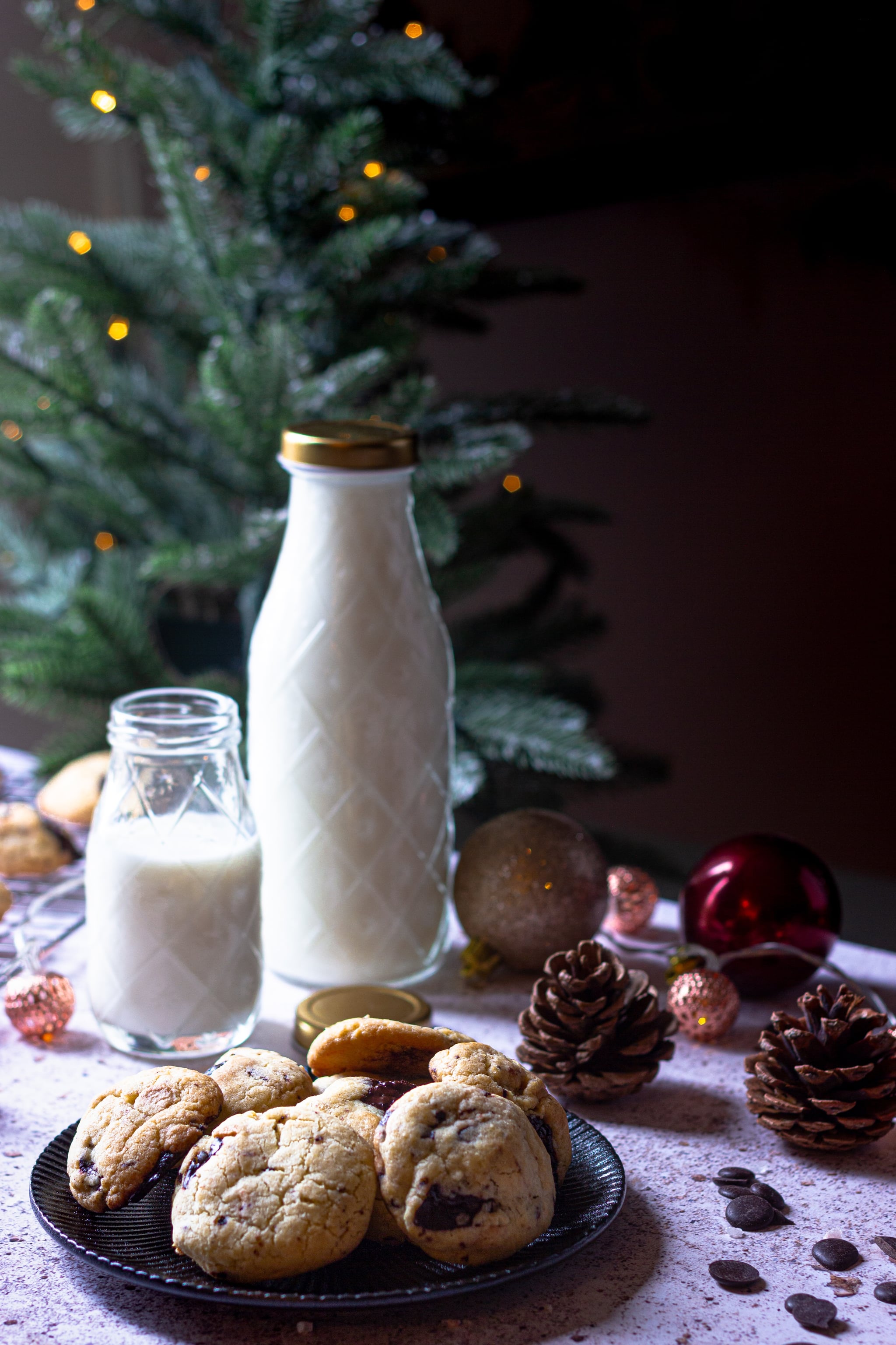 Milk and Cookies iPhone Wallpaper Christmas Wallpaper That'll Make Your Home Screen Aesthetically Pleasing This Holiday