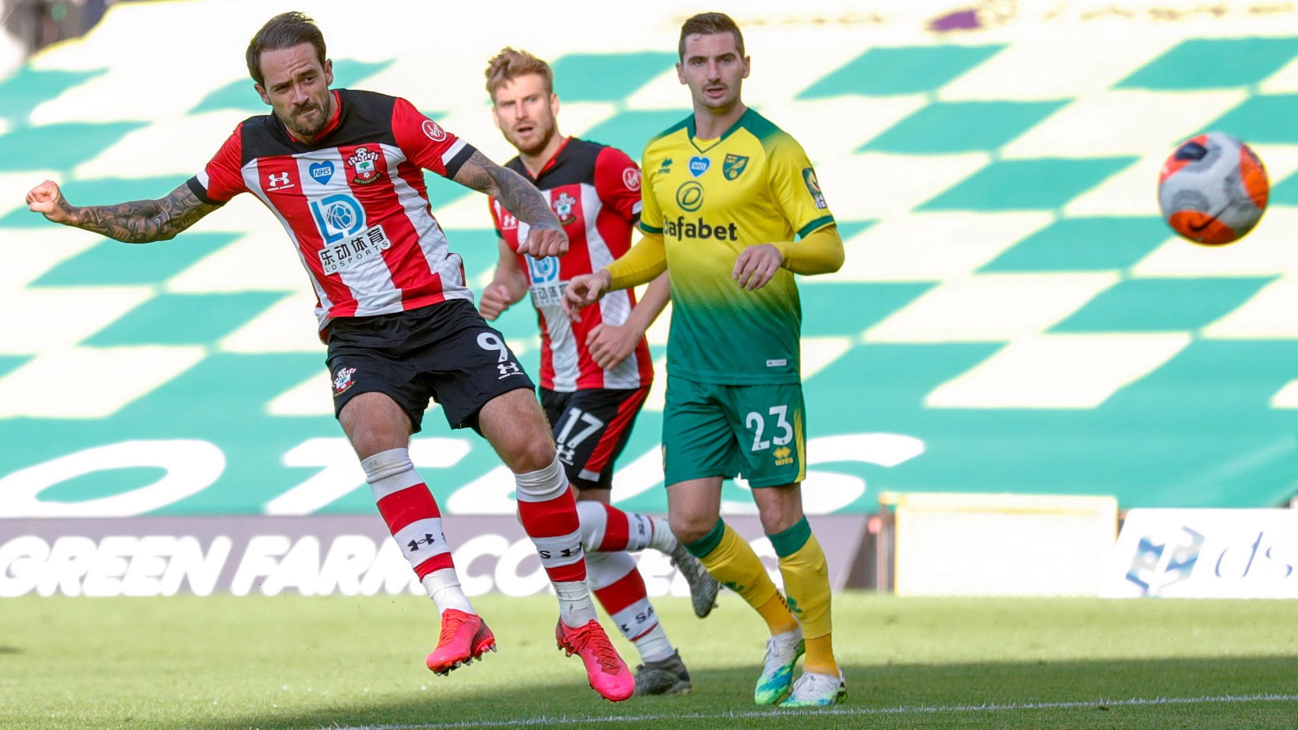 Danny Ings pushes Norwich closer to edge