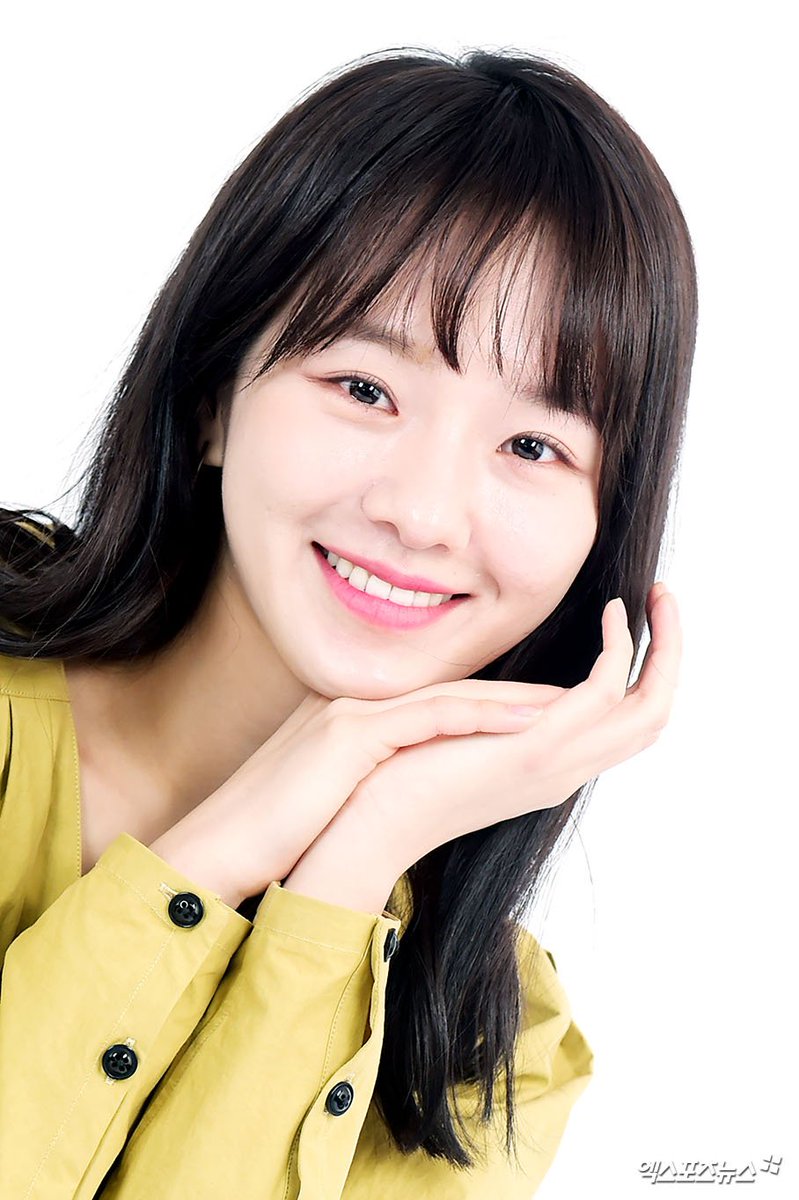 K Actresses Pics Gyu Young.