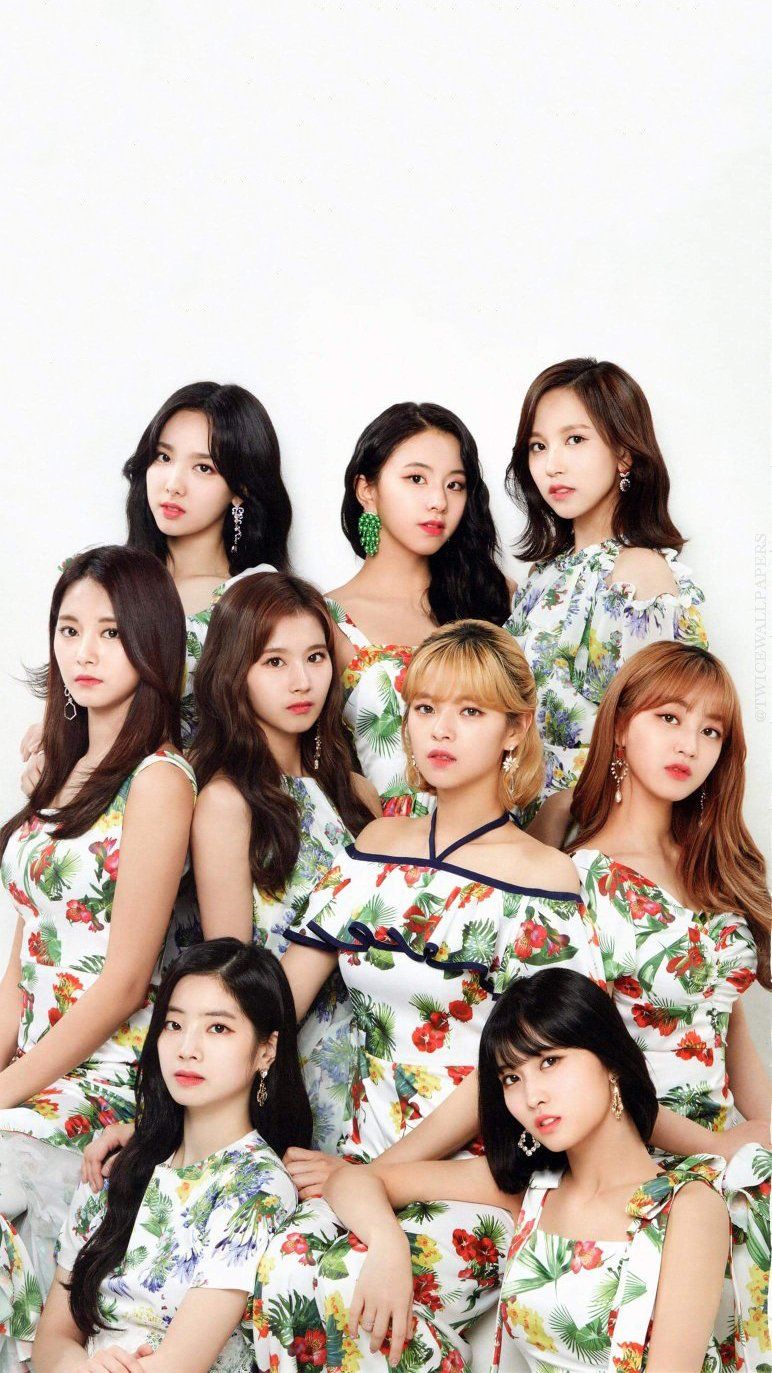 тwιce wallpaperѕ on Twitter. Kpop girl groups, Kpop girls, Korean girl groups