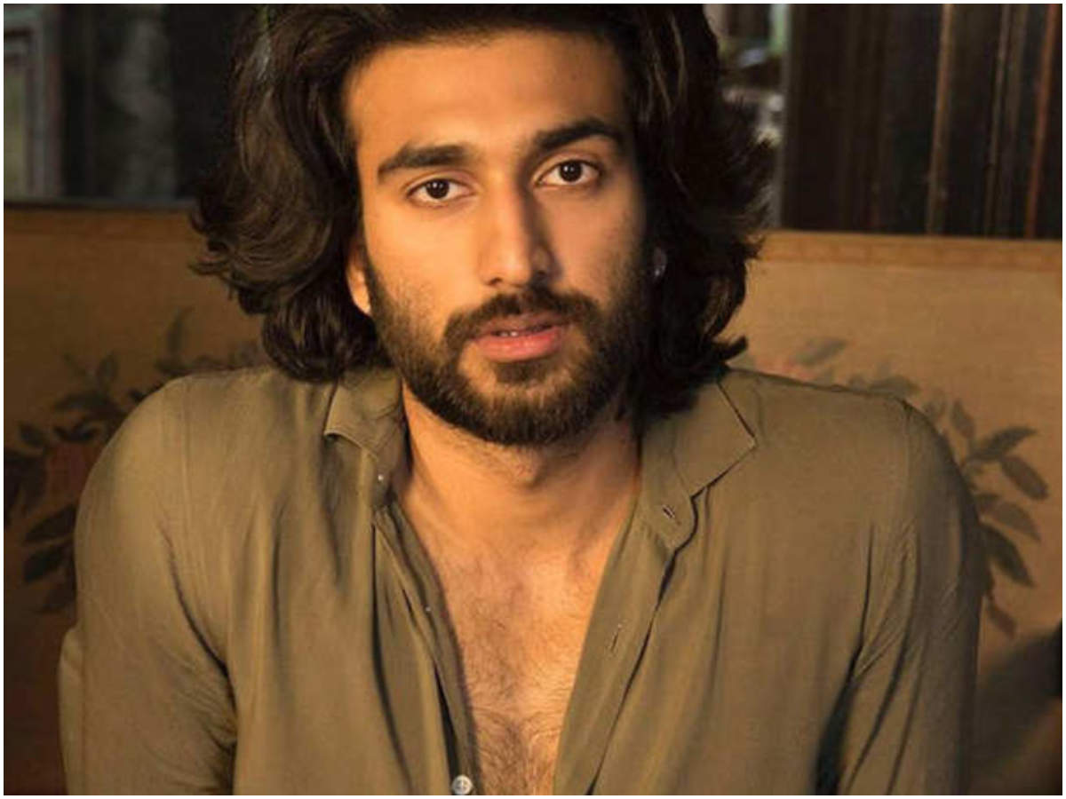 Meezaan Jaffrey talks about his rumoured GF Navya Naveli Nanda. Hindi Movie News of India